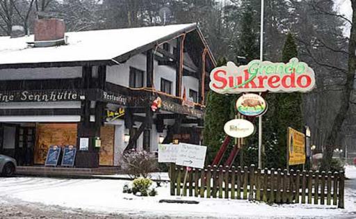 Grando Sukredo Hotel Хамбург Екстериор снимка